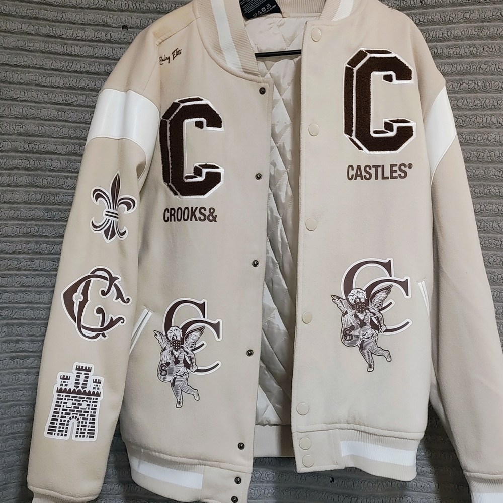 Name brand XXL perfect fit light coat